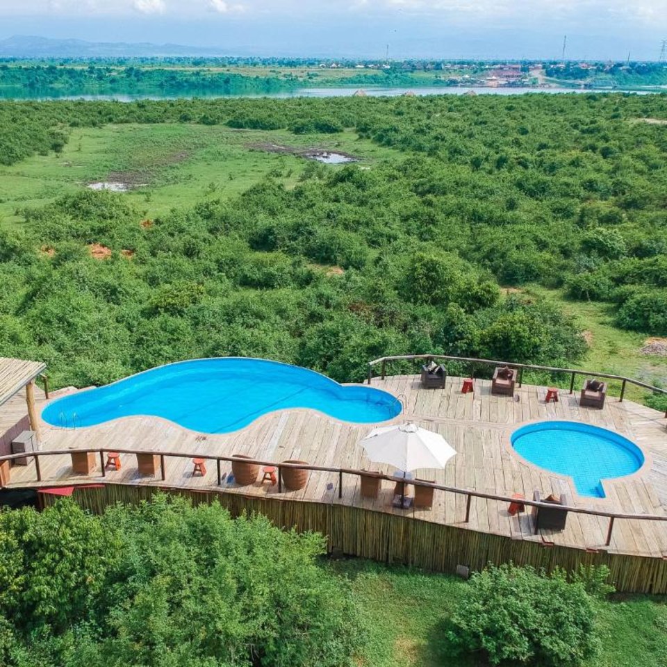Buffalo Safari Lodge